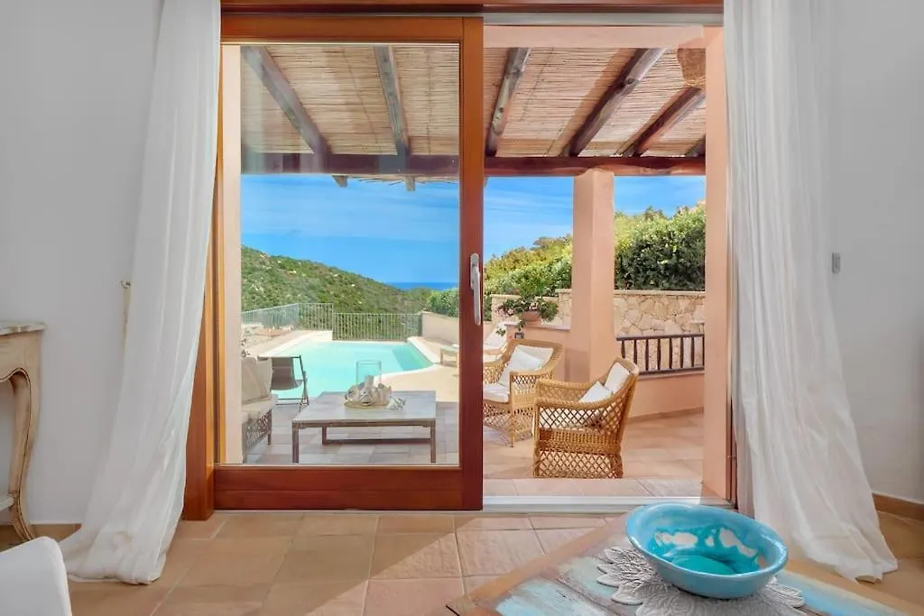 Villa Privata Con Piscina In Pantogia Porto Cervo